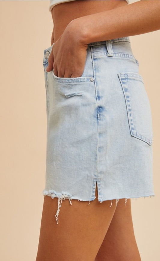Comfort Stretch Distressed Hem Denim Shorts